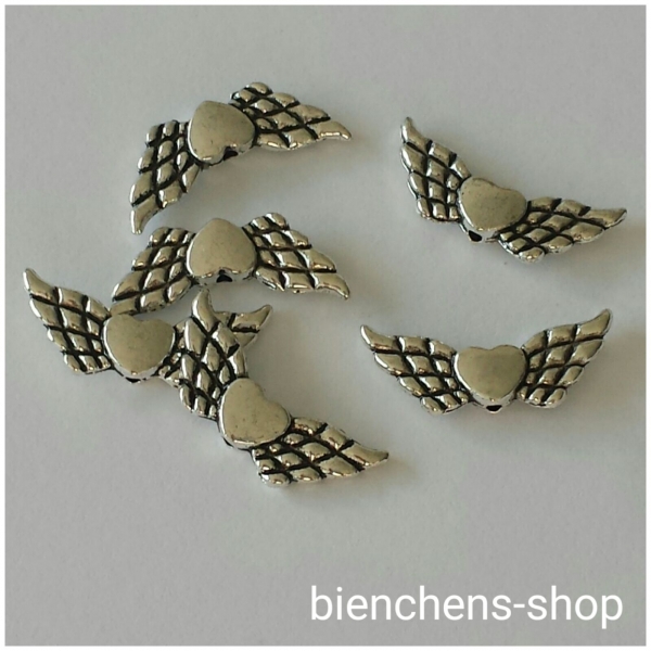 Engelsflügel mit Herz, metall Antiksilber, 22mm
