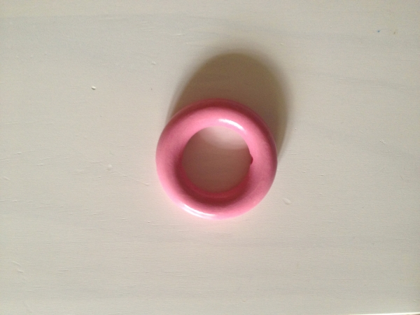 Holzringe XS MIT Bohrung, babyrosa
